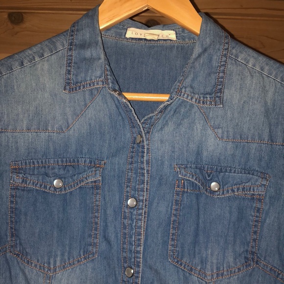 Chambray Shirt with Pearly Snaps - Picture 2 of 3
